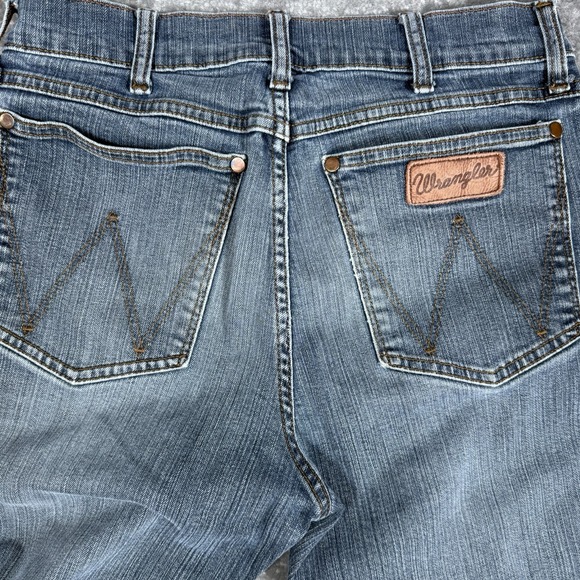 Wrangler‎ Retro Jeans Men's 30x34 (Fits 30x32) Blue Relaxed Bootcut Distressed - Picture 1 of 9